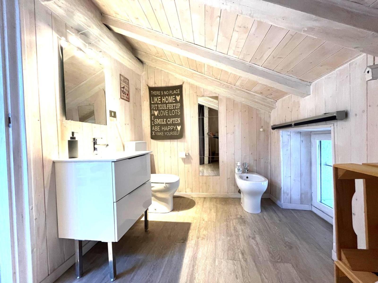 Il Piccolo Loft Nel Cuore Antico Di - & Me Apartment *